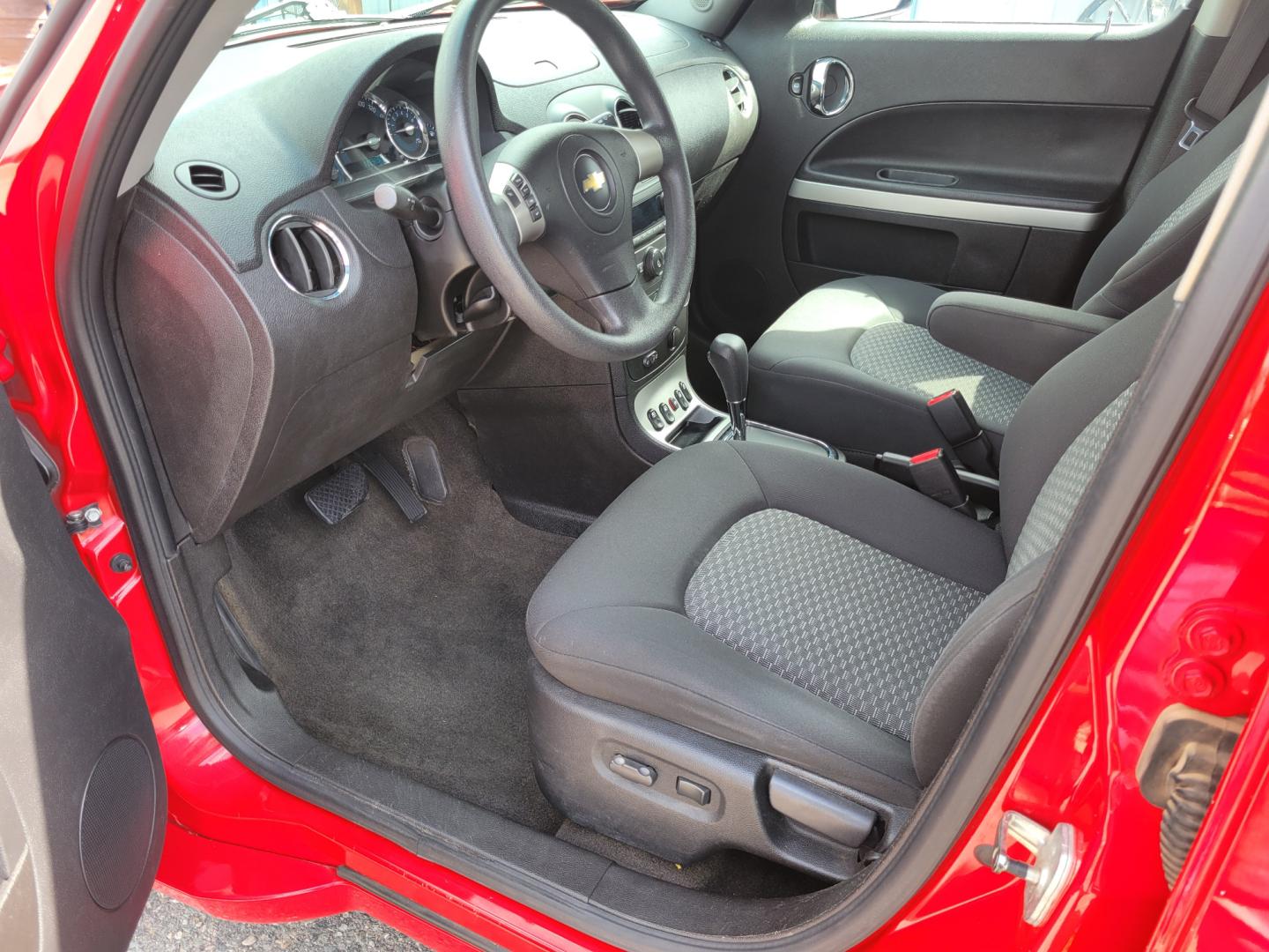 2008 Red /Gray Chevrolet HHR LT (3GNCA23D88S) with an 2.2L I4 engine, Automatic transmission, located at 450 N Russell, Missoula, MT, 59801, (406) 543-6600, 46.874496, -114.017433 - Photo#13